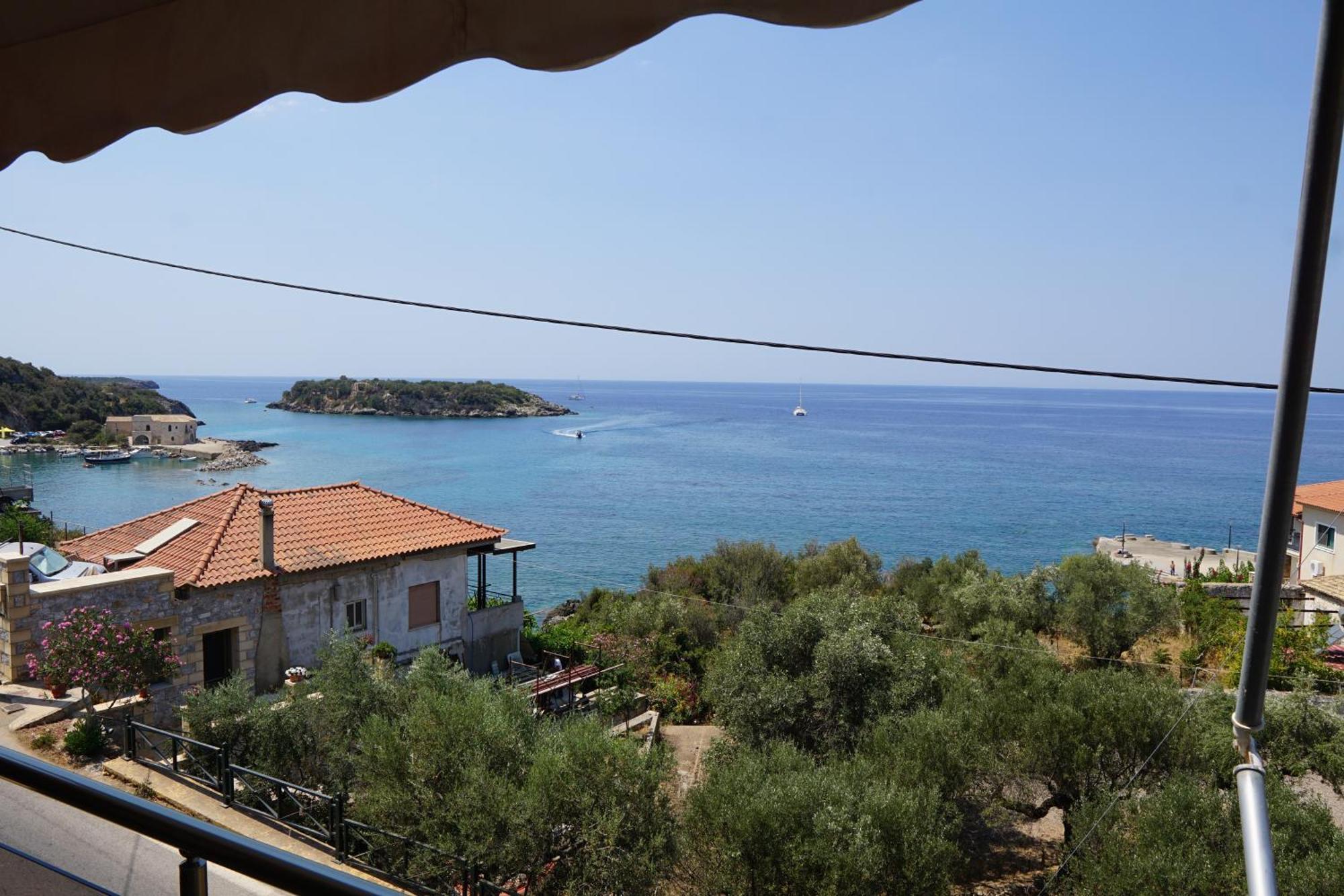 Sea And Sun Apartments 303 Ιδιωτικό Διαμέρισμα Kardhamili Exterior foto