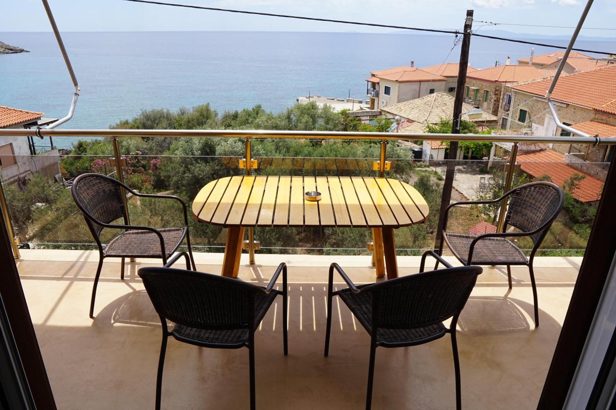 Sea And Sun Apartments 303 Ιδιωτικό Διαμέρισμα Kardhamili Exterior foto